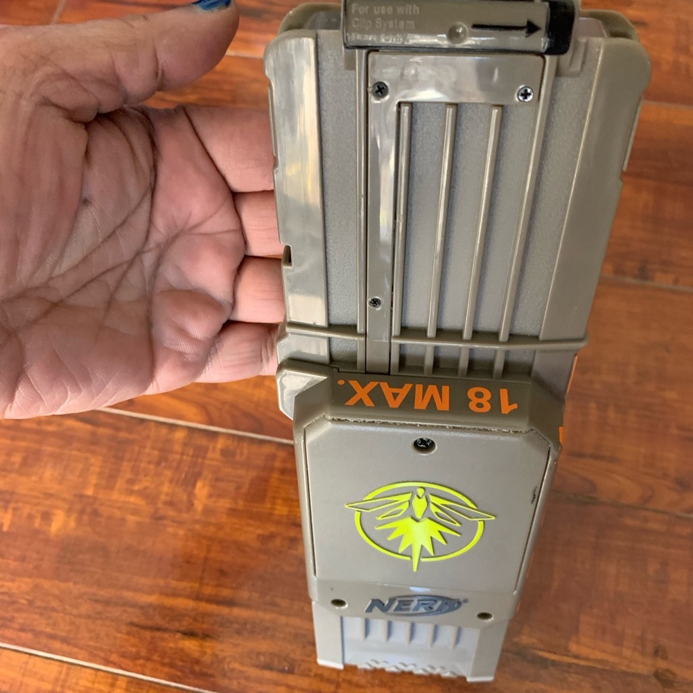 Nerf N Strike Rayven